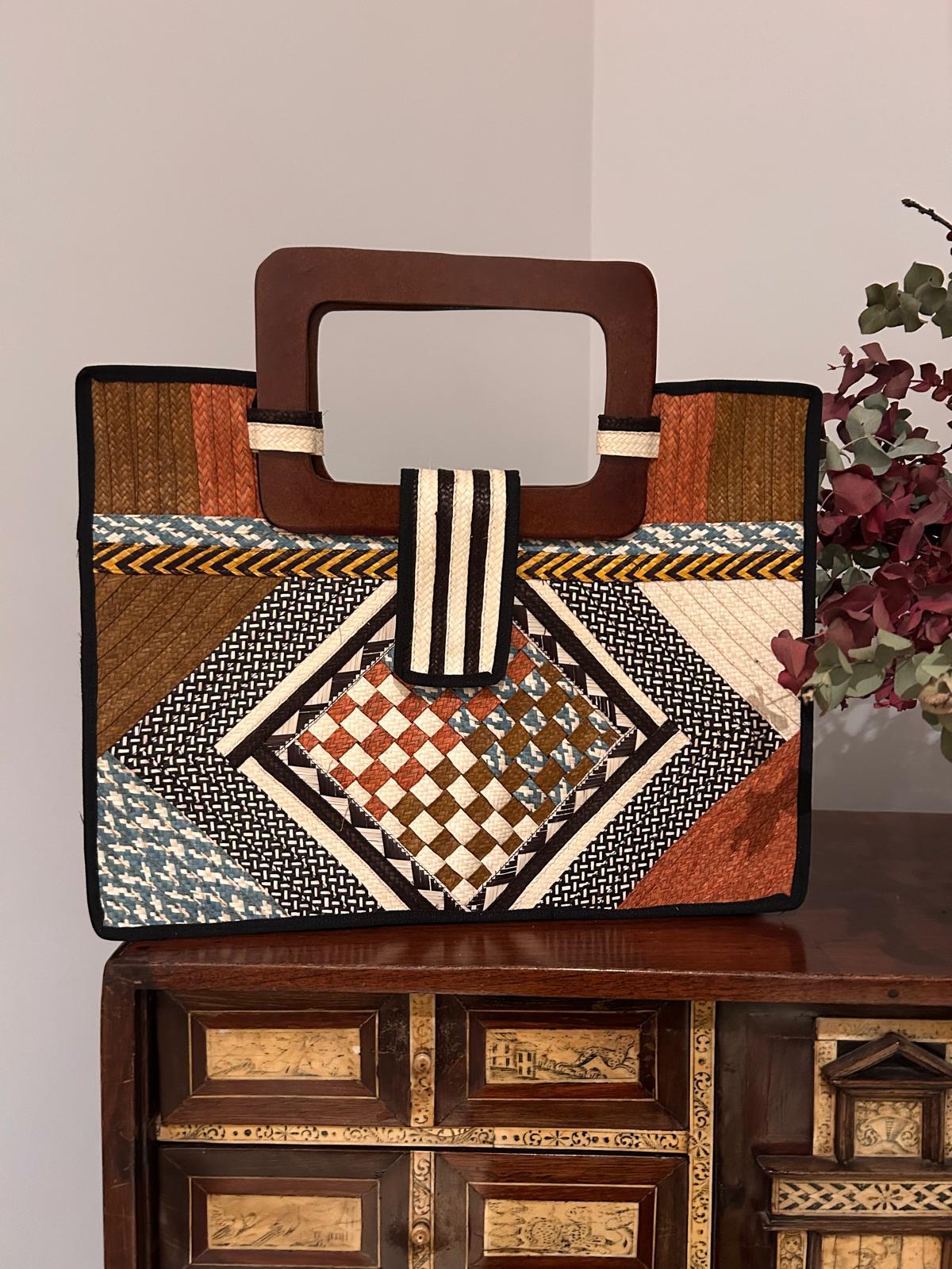 Bolso "Guatapé" asa rectangular 10