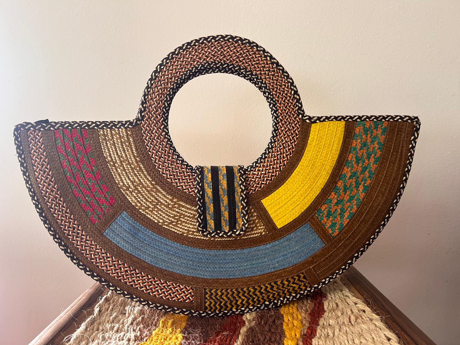 Bolso "Guatapé" turquoise con asa tejida 03