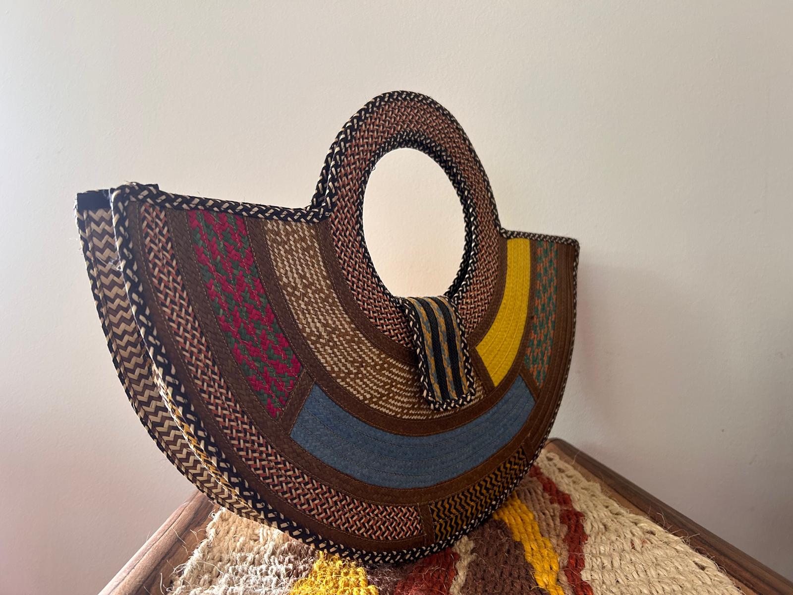 Bolso "Guatapé" turquoise con asa tejida 03