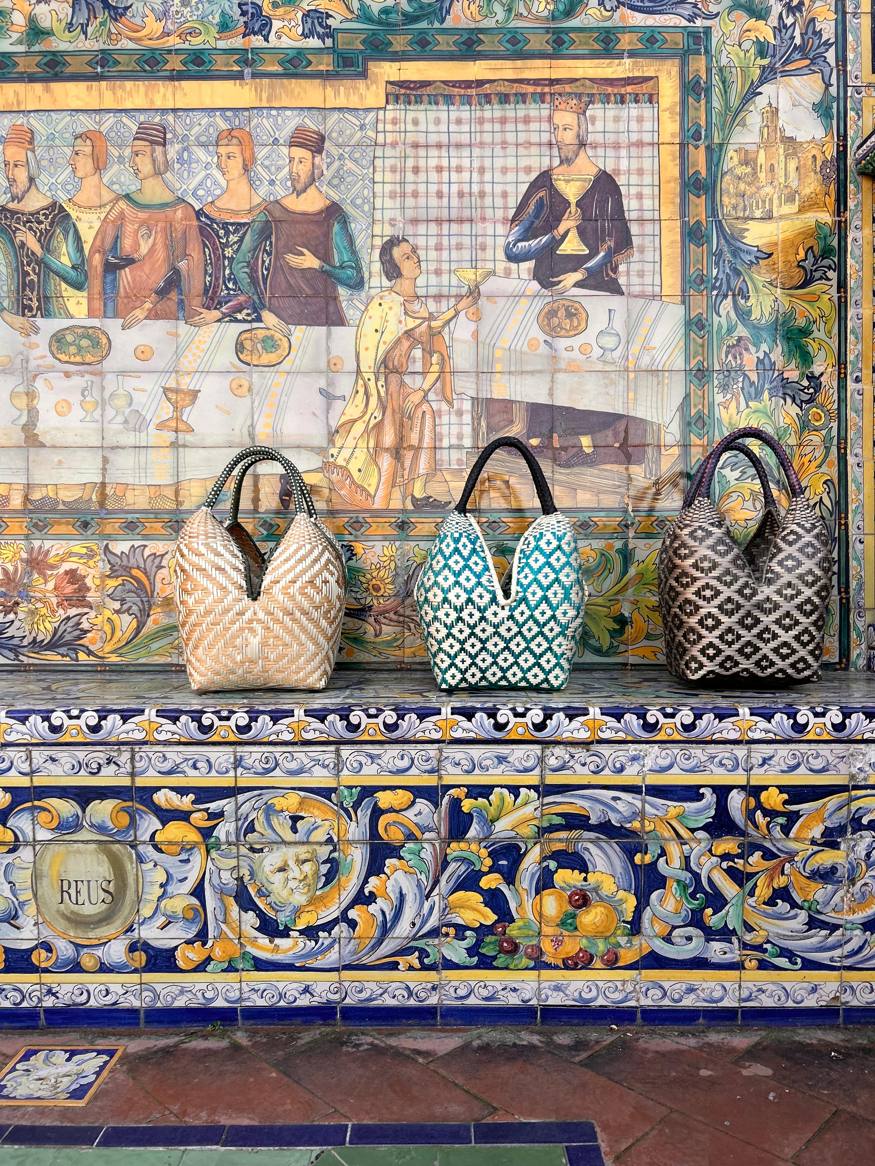 Bolso "Bruna" natural y asa verdosa