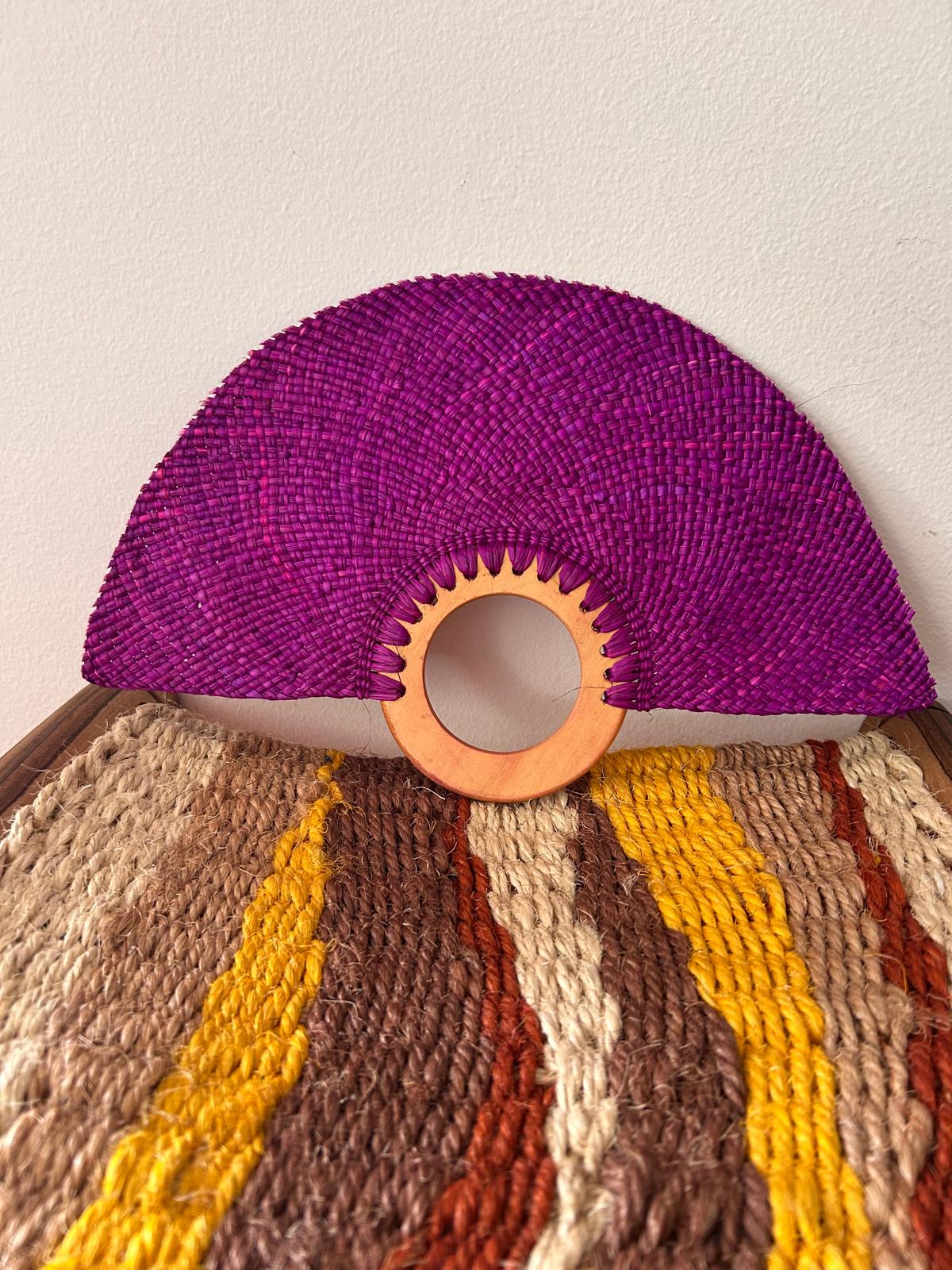 Abanico "Muiscas" morado