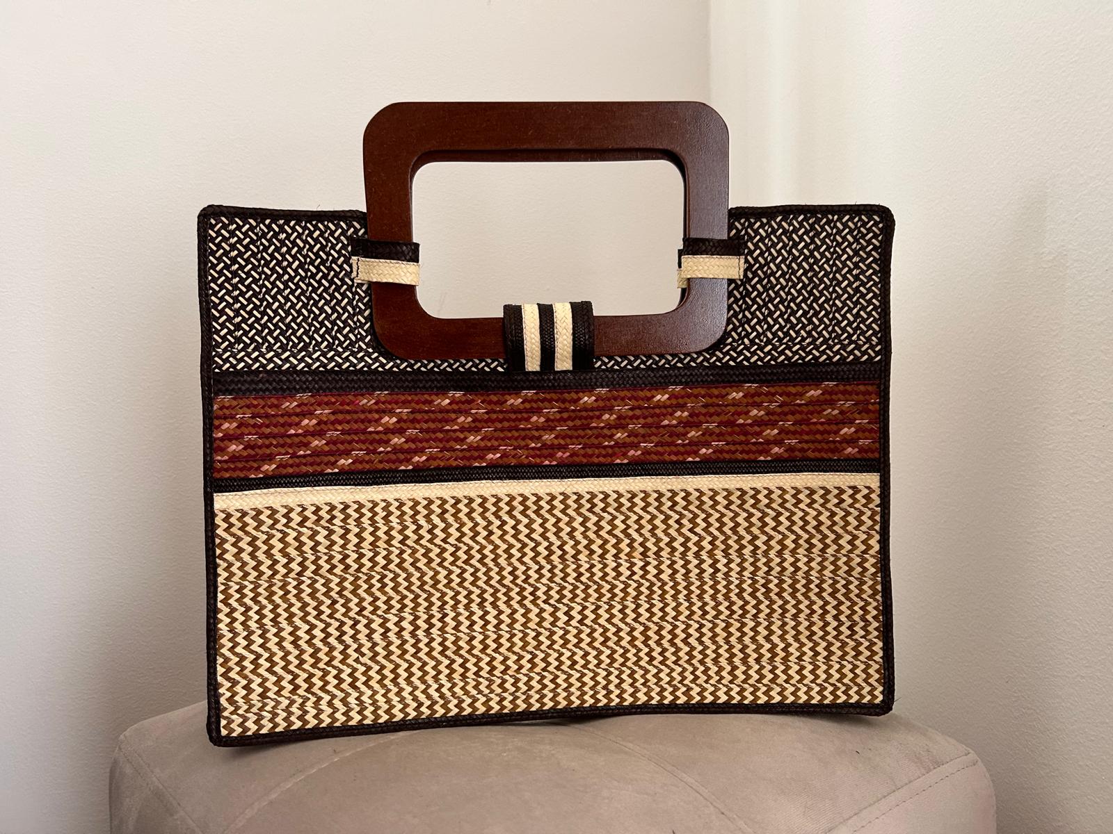 Bolso "Guatapé" asa rectangular 02