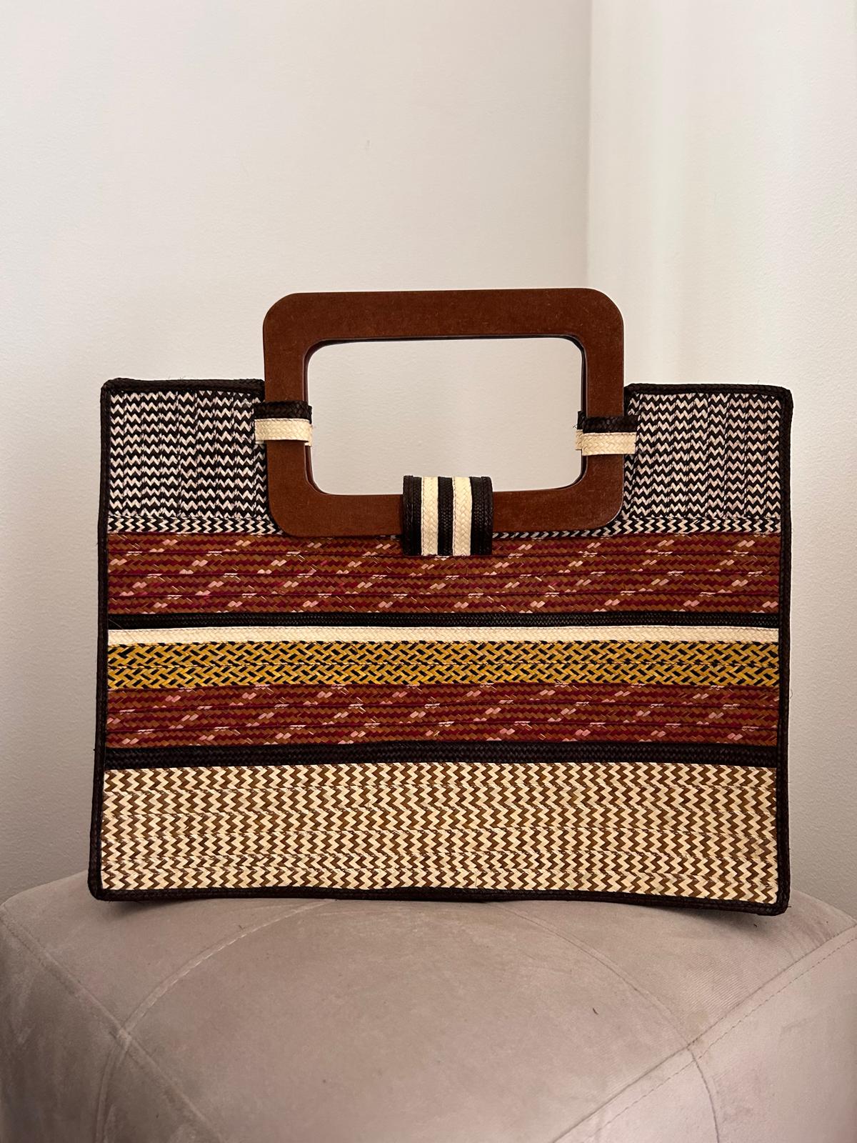 Bolso "Guatapé" asa rectangular 05