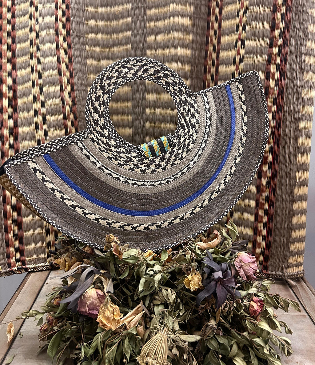 Bolso "Guatapé" fresón con asa tejida 03