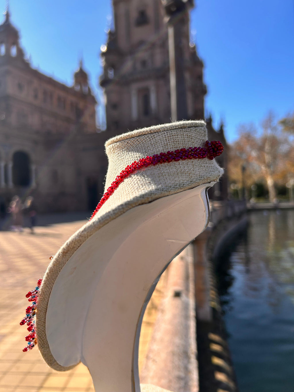 Collar "Cascada de flores" rosa & fucsia.