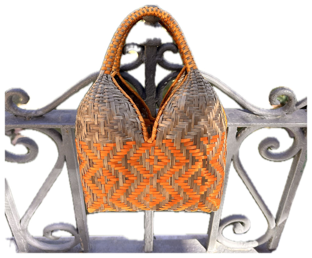 Bolso "Mini Brunita" triángulos gris verdoso