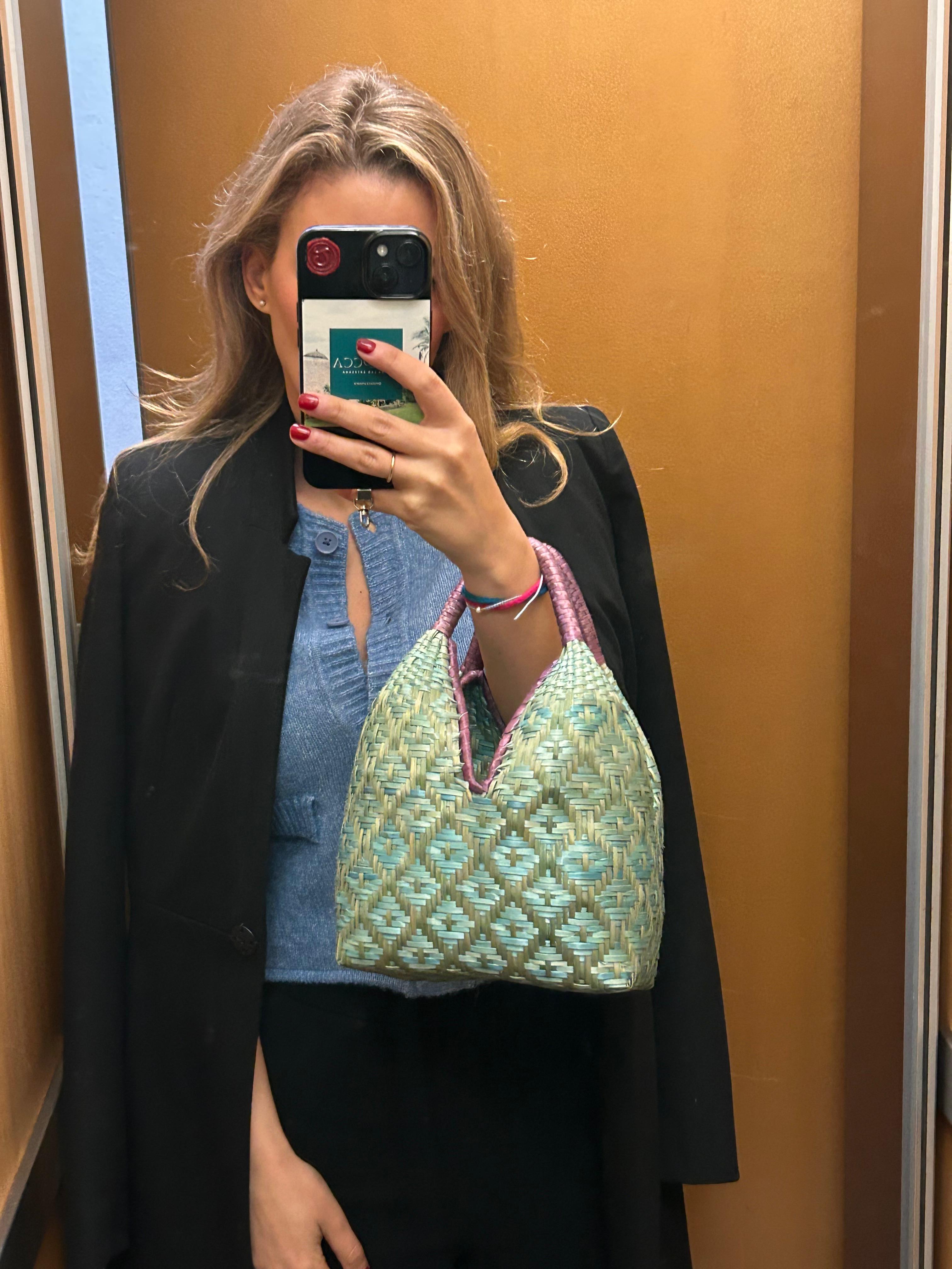Bolso "Brunita" verde y celeste con asa lila